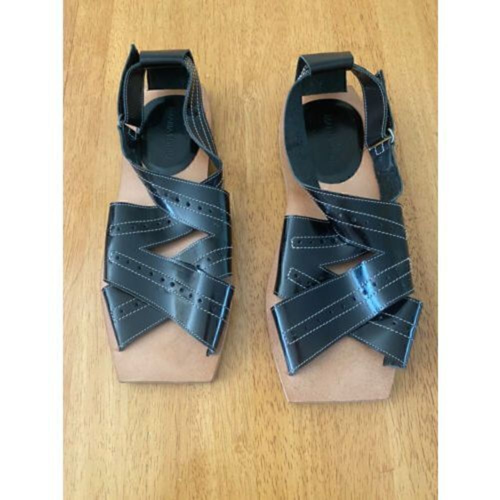 Maria Bontia Black Leather Strappy Square Toe Sandals Shoes SZ 7
